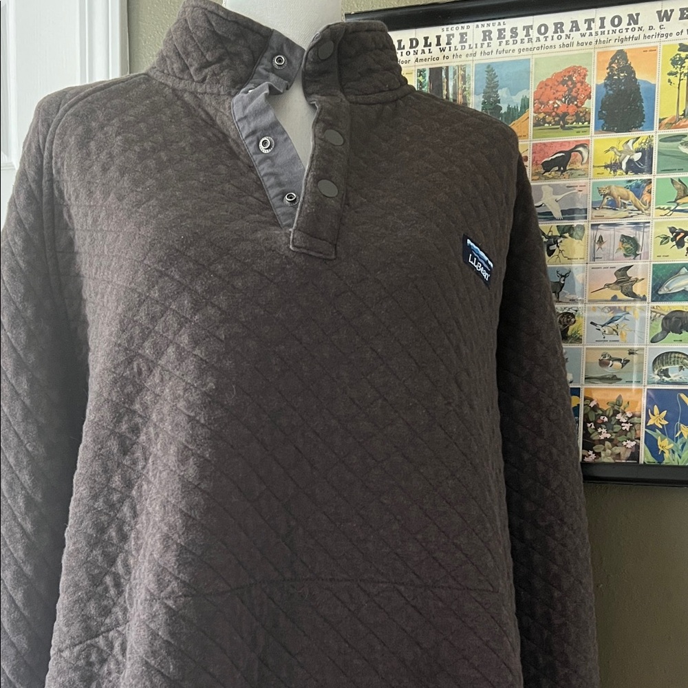 LL Bean Quilted Pullover with Logo